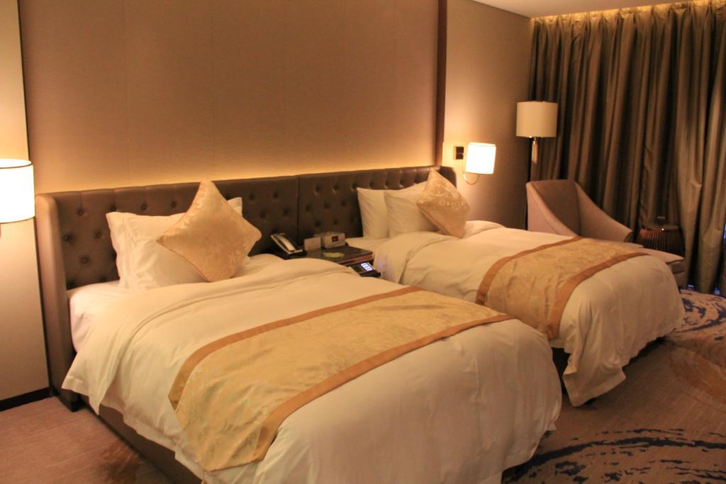 Howard Johnson Qinlu Plaza Yingtan Luaran gambar